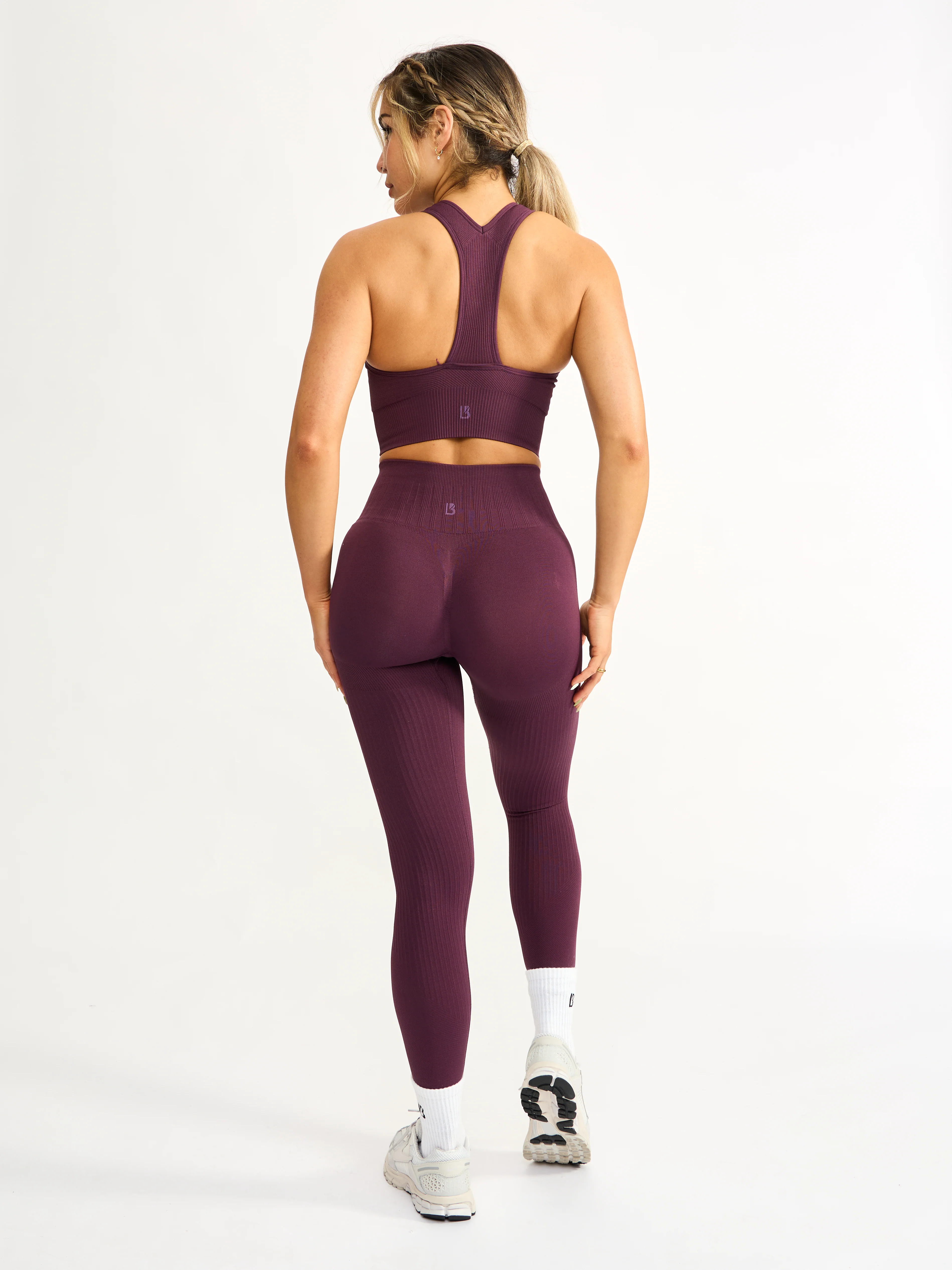Sphynx Seamless Sports Bra - High Court - Image 5