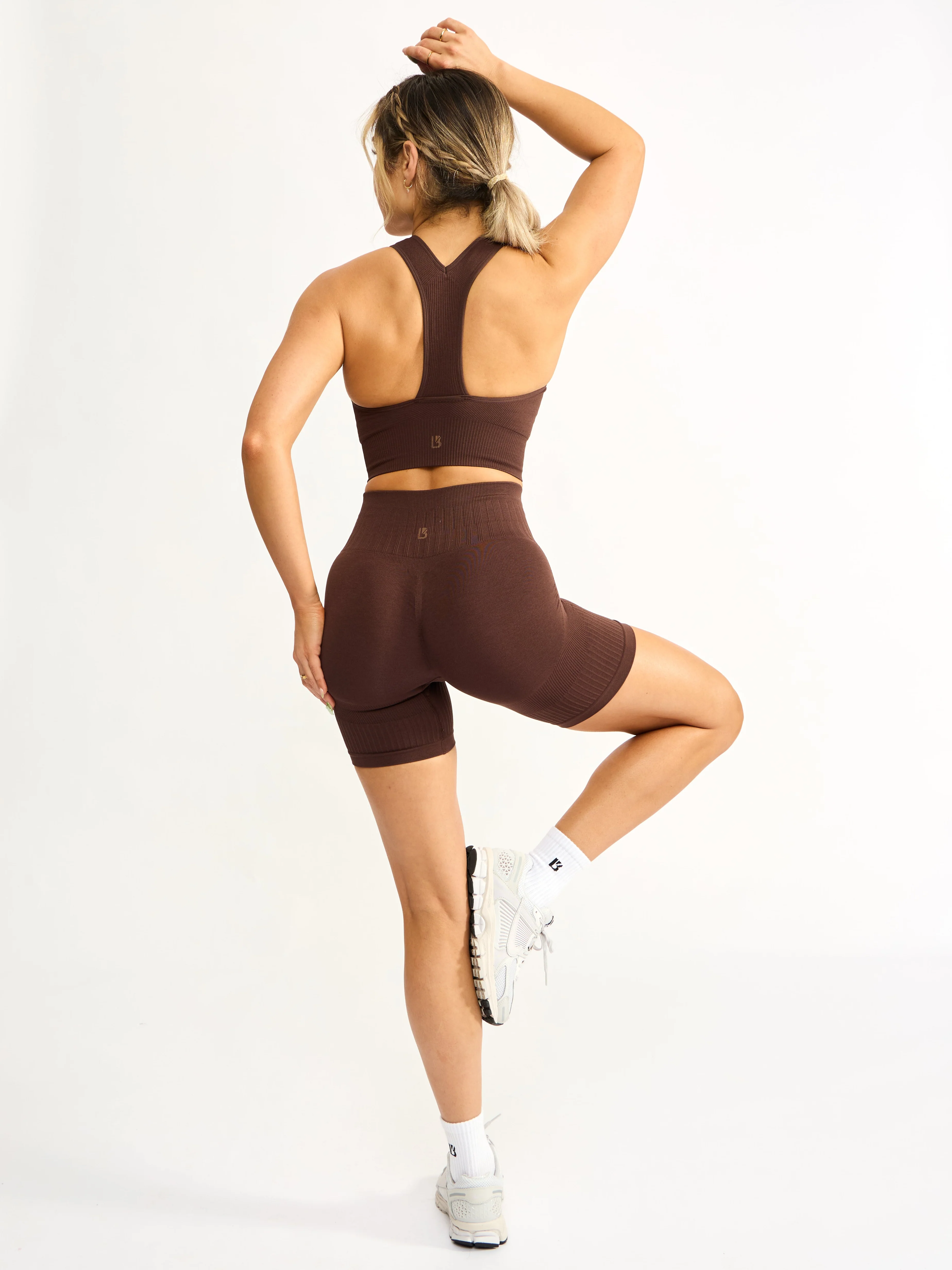 Sphynx Seamless Sports Bra - Truffle - Image 4
