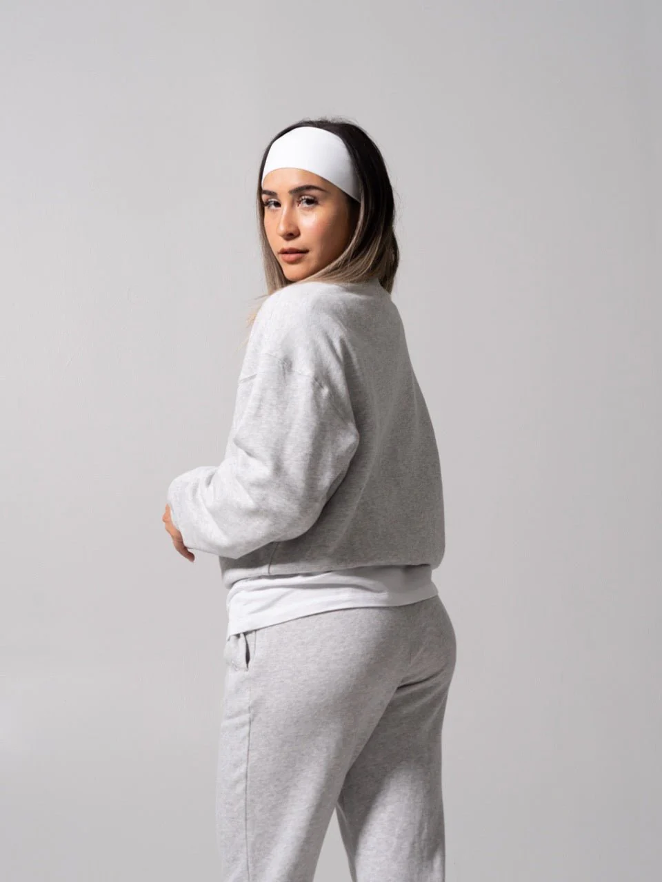 Threads Crew Pullover - Heather Grey - Image 6