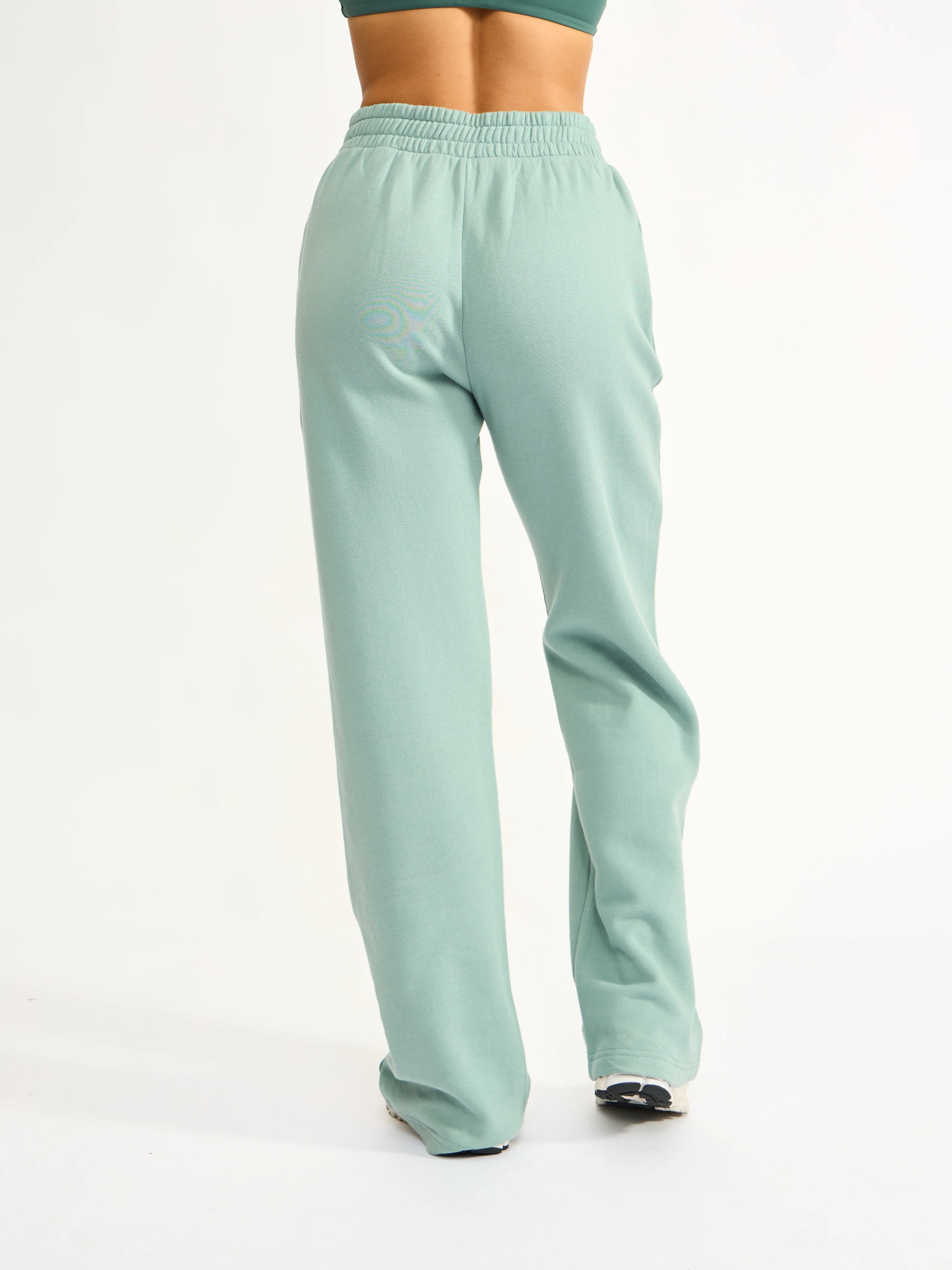 Threads Crossover Sweat Pant - Garden Party - Image 3