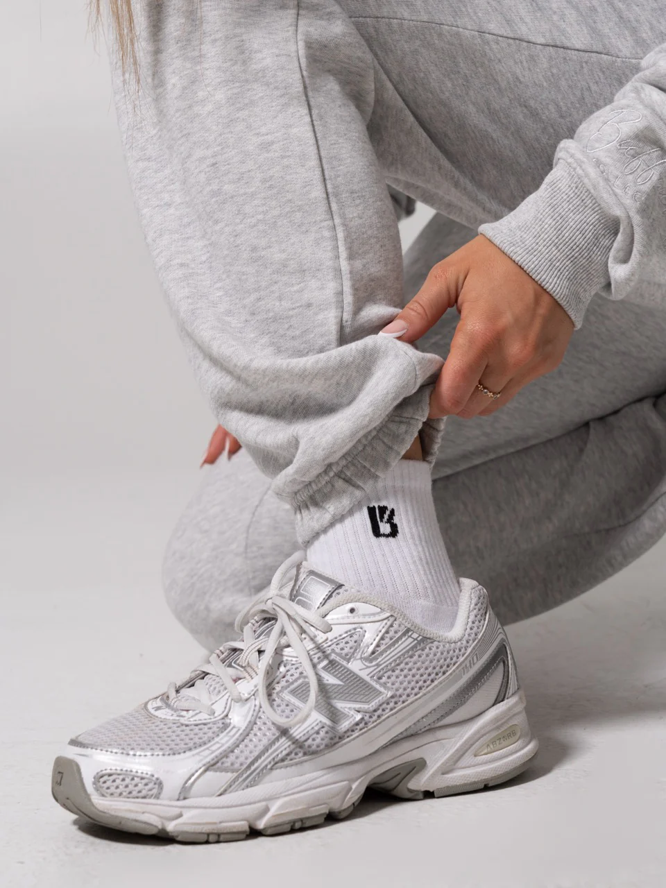 Threads Jogger Sweatpant - Heather Grey - Image 7
