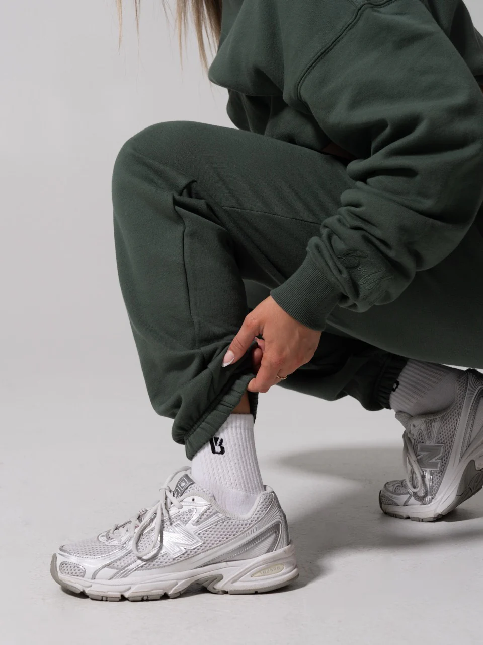 Threads Jogger Sweatpant - Limon Pepino - Image 5