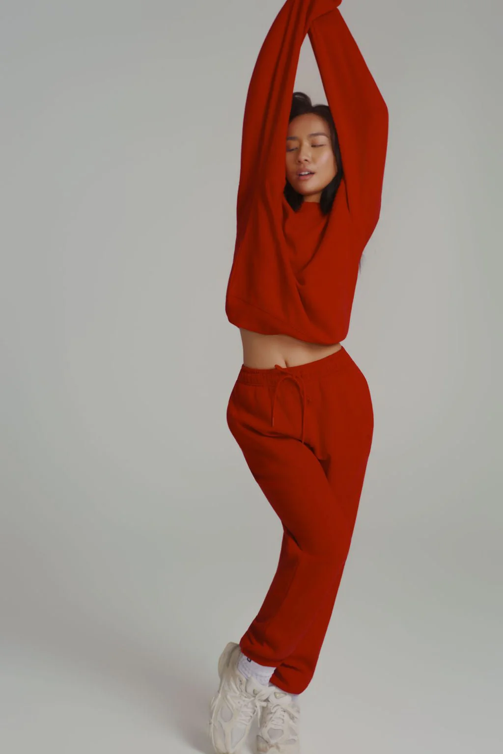 Threads Jogger Sweatpant - Lipstick Red - Image 4