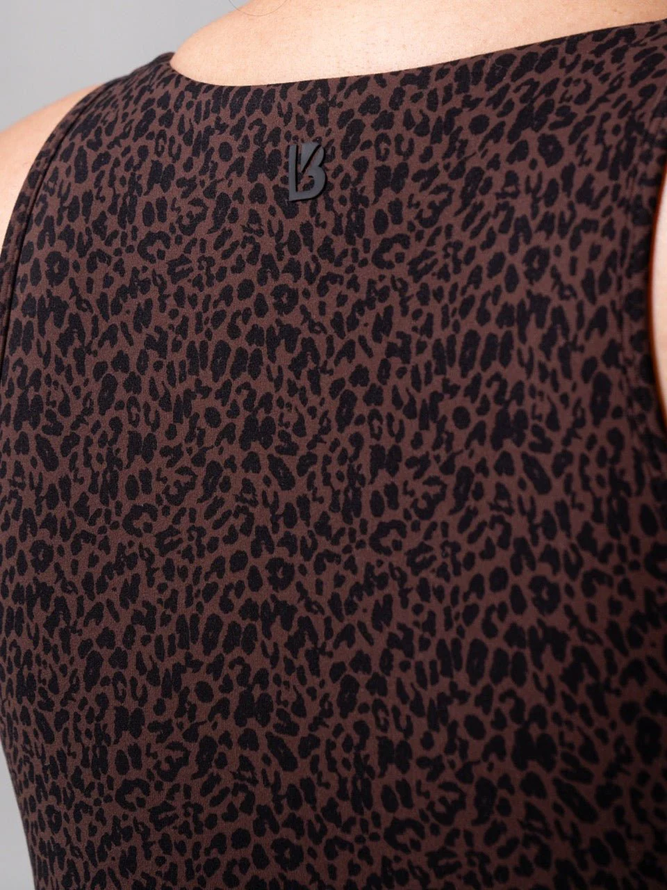Twist Fit Sports Bra - Leopard Print - Image 6