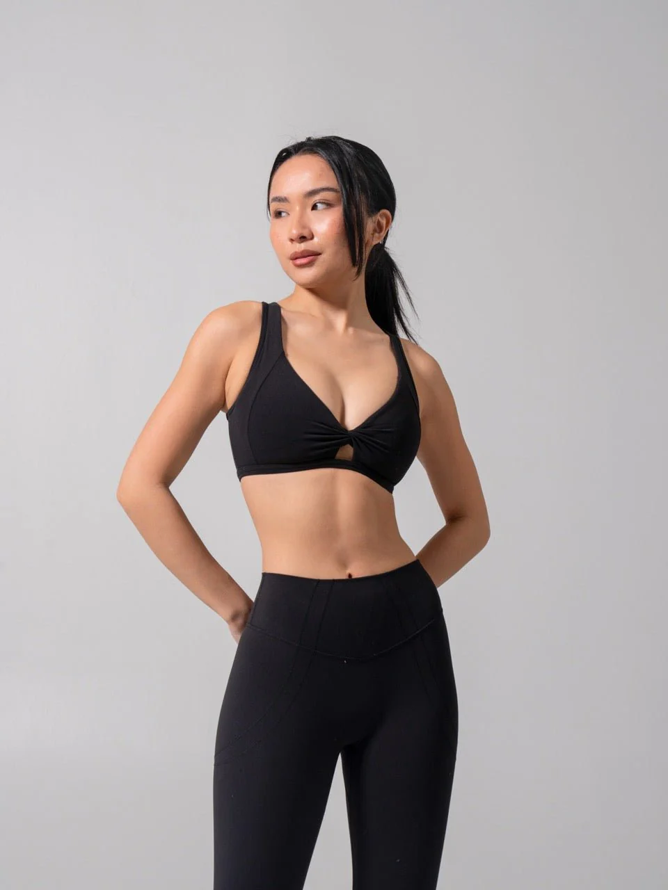 Twist Fit Sports Bra - Onyx Black - Image 3