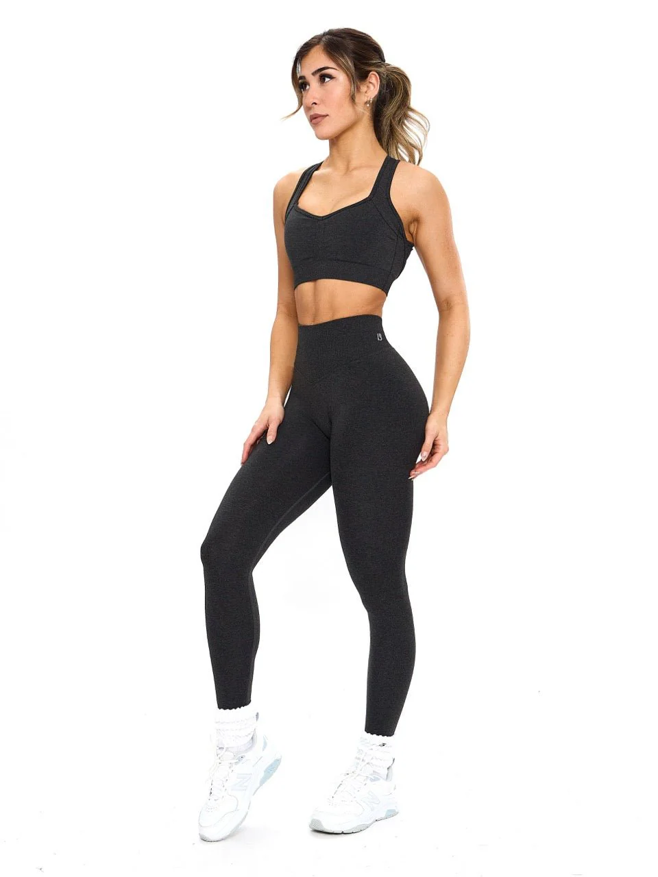 Vida Seamless Sports Bra - Charcoal - Image 2