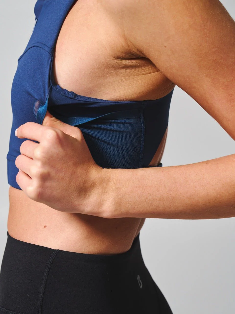 Wicked Zip Sports Bra - Baked Blue - Image 9