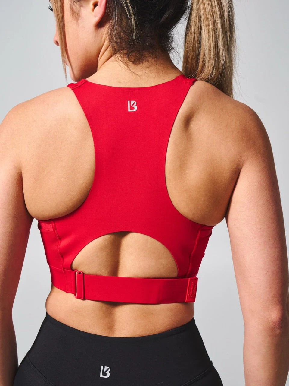 Wicked Zip Sports Bra - Lipstick Red - Image 4