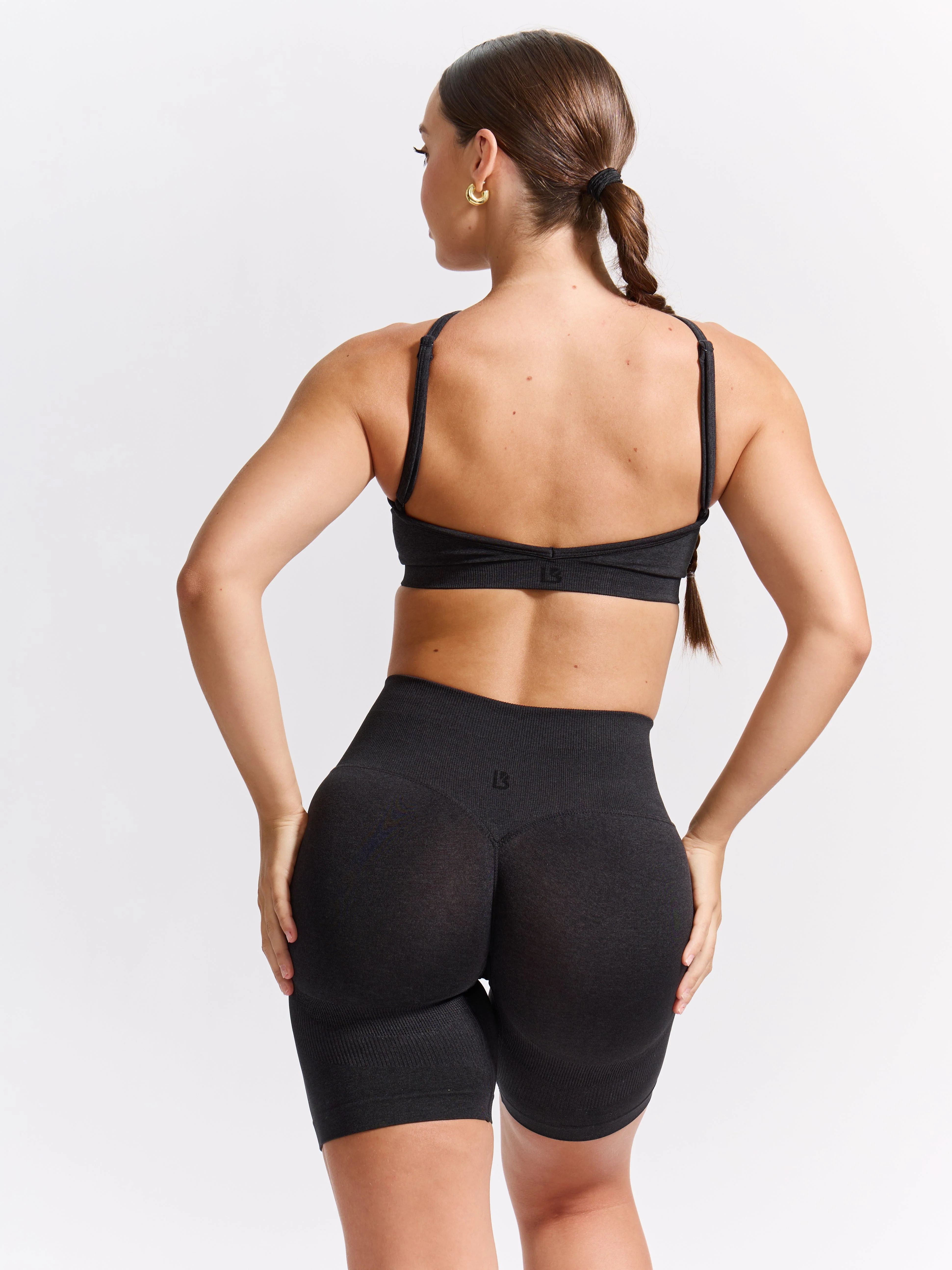 Wonder Seamless Sports Bra - Charcoal - Image 2