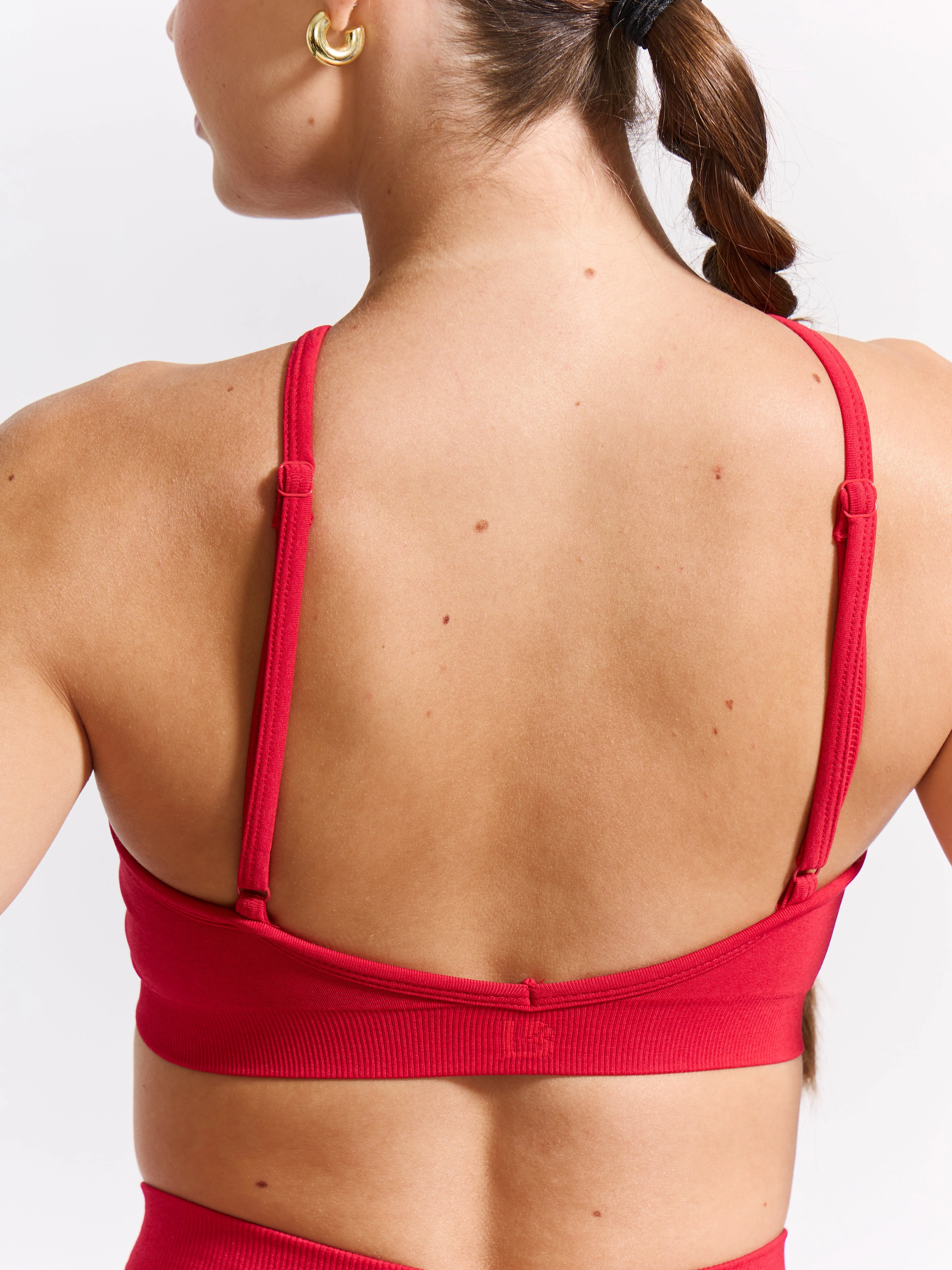Wonder Seamless Sports Bra - Lipstick Red - Image 3