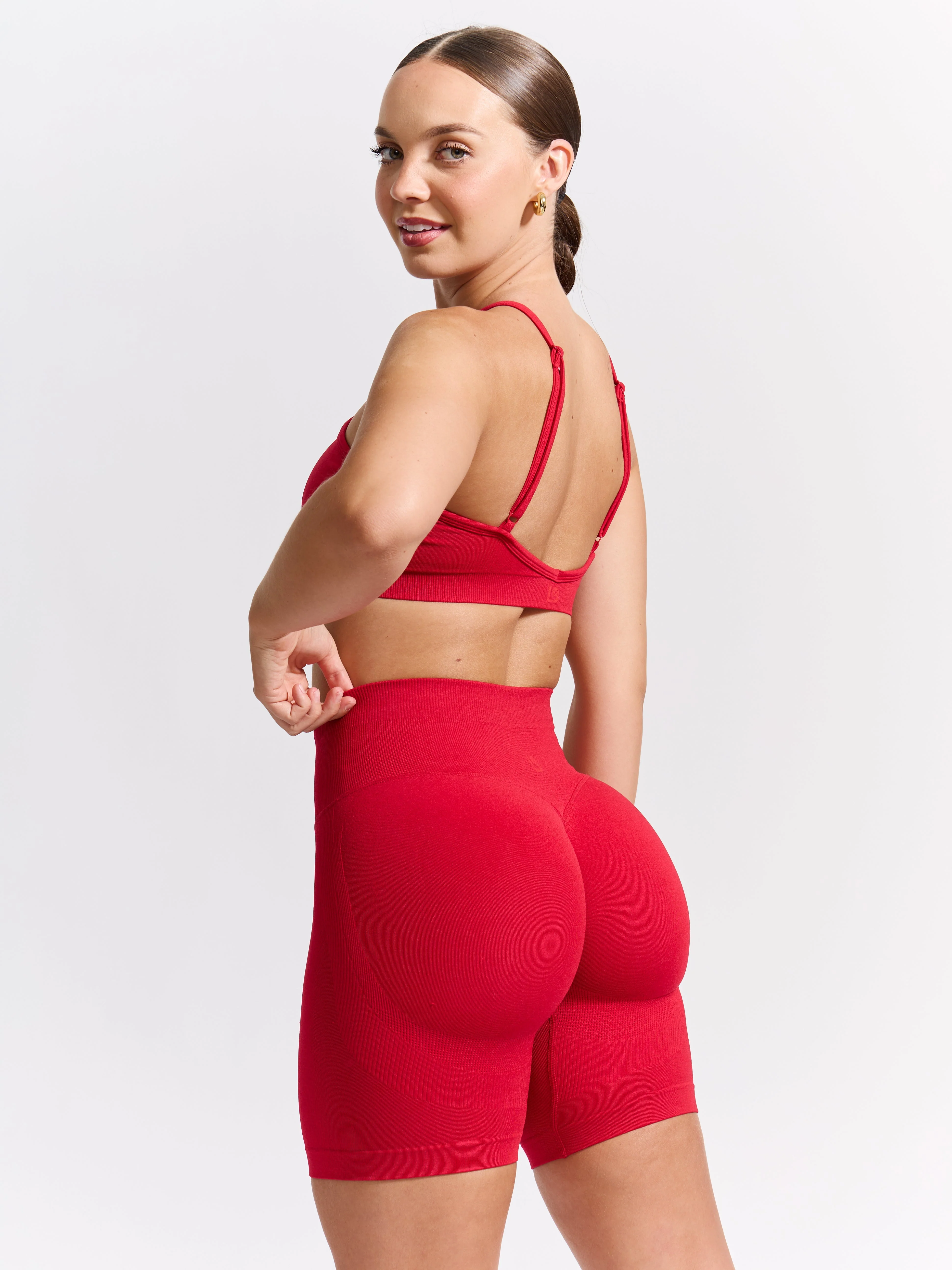 Wonder Seamless Sports Bra - Lipstick Red - Image 4