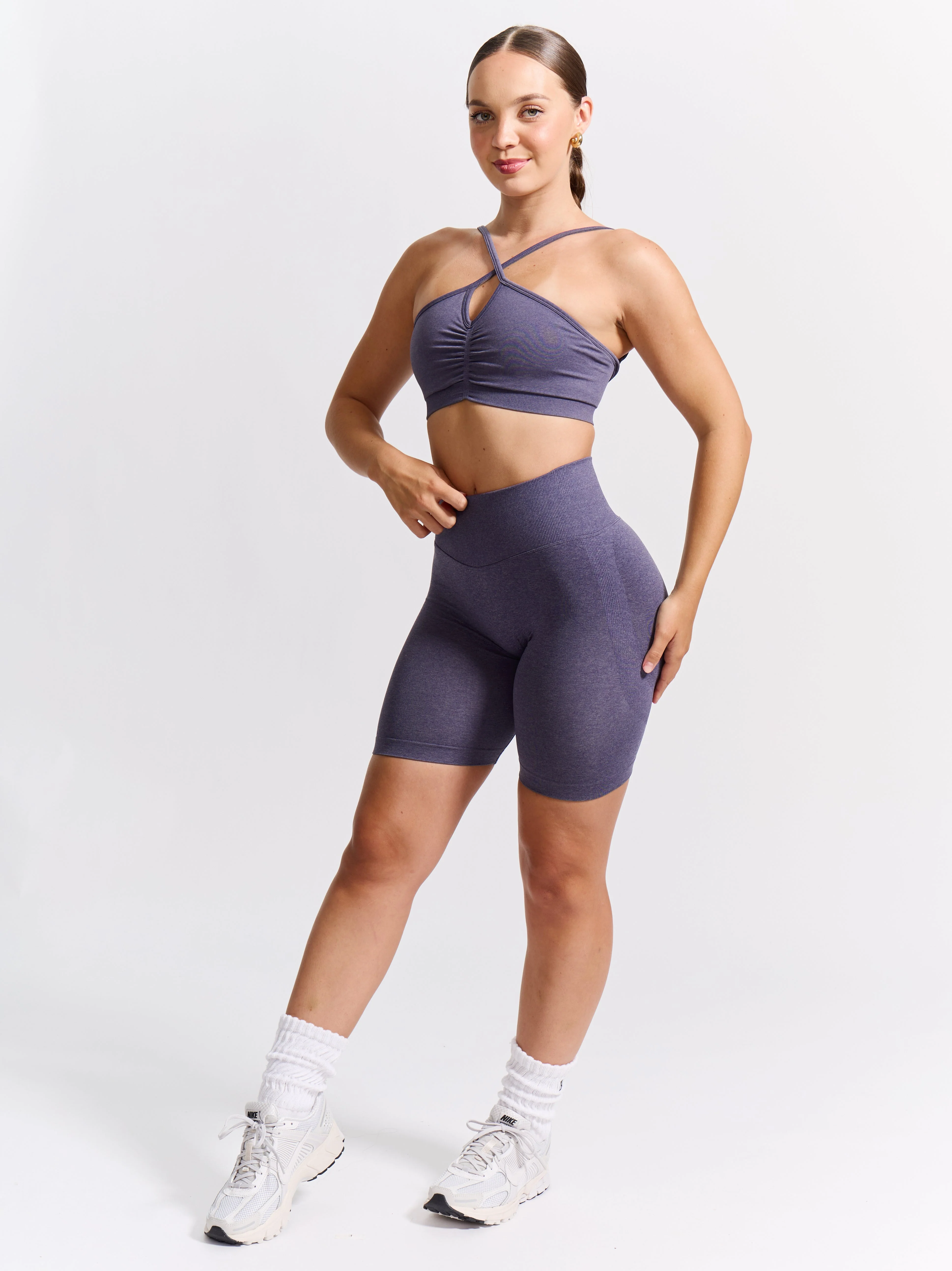 Wonder Seamless Sports Bra - Shadow Berry - Image 3